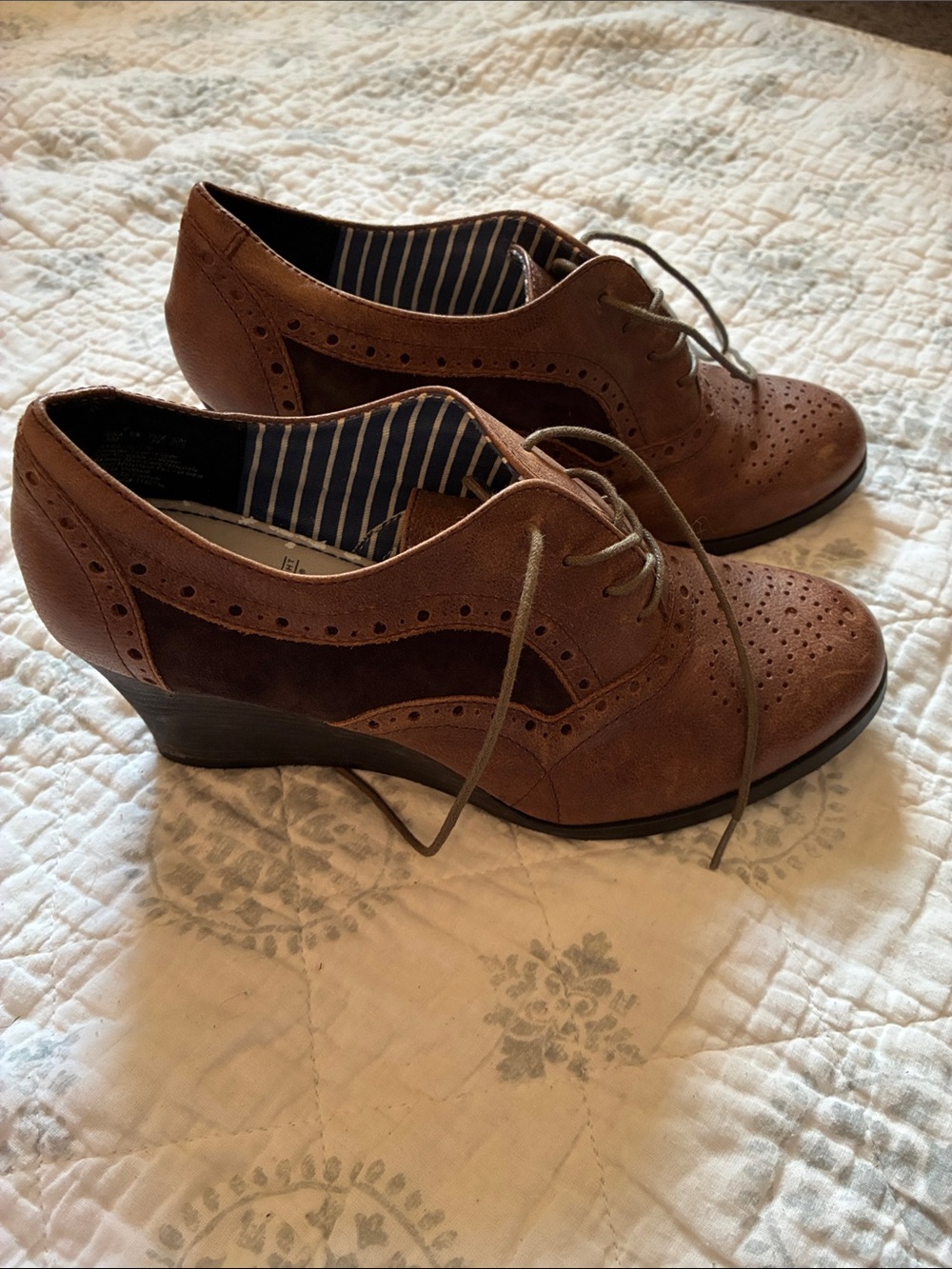 Hush Puppies Two-Tone Brown Suede Wingtip Lace-Up Wedge Heels